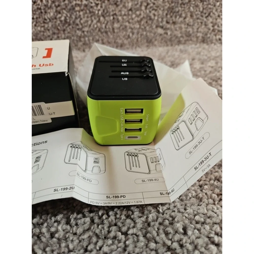 Travel Adapter With USB Green -NEW